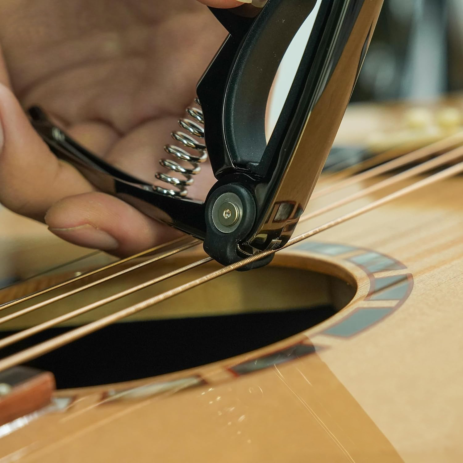 4-in-1 Gitaar Capo voor 6 Snar - Musical Instruments Easy recensie en prijs