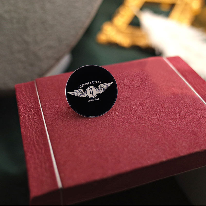 Gibson Gitaar Wing Emaille Pin - Musical Instrument Logo recensie en prijs